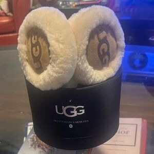 UGG Earmuffs in Tan